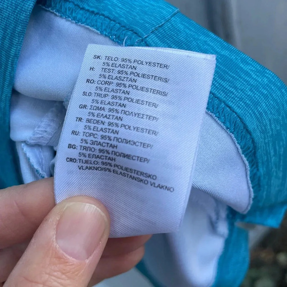 Adidas Puremotion Pleates  Sleeve Polo Tee, size XL - Picture 10 of 10